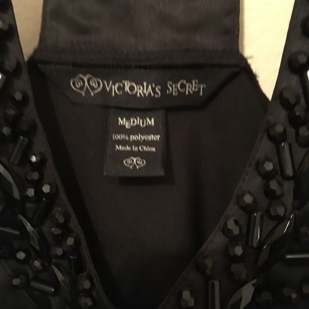 • Victoria Secret - Picture 4 of 4